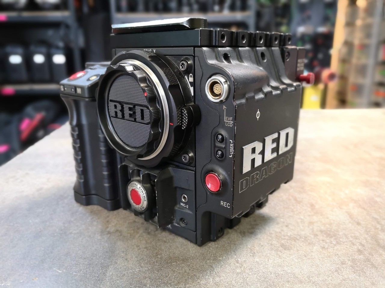 Pack Camera RED EPIC DRAGON 6k [8774] | Caméras cinéma numérique